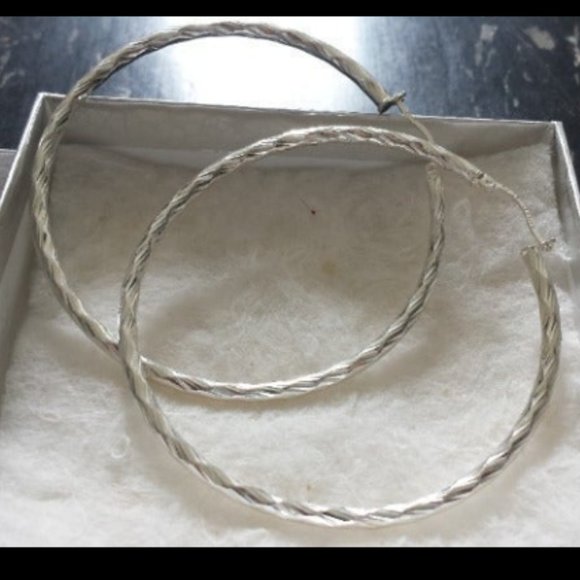 925 Sterling Silver Big Hoop Earrings 2 1/2 inches in diameter - Picture 2 of 11